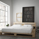 DO SHIT YOU LOVE - MockupmitHintergrund 1 - Hustling Sharks