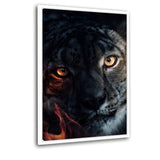 Flames - Leinwandbild mit Hintergrund "weiß" - Hustling Sharks