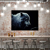 Glowing Arctic Wolf - Mockup mit Hintergrund - Hustling Sharks