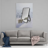 Leinwandbild mit Hintergrund 1 - Bear in the Mirror - Hustling Sharks