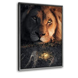 Lion Fossil - Leinwandbild mit Schattenfuge "silber" - Hustling Sharks