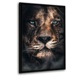 Mysterious Lioness - Leinwandbild mit Schattenfuge "schwarz" - Hustling Sharks
