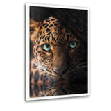 The Drinking Leopard - Leinwandbild mit Schattenfuge "weiß" - Hustling Sharks