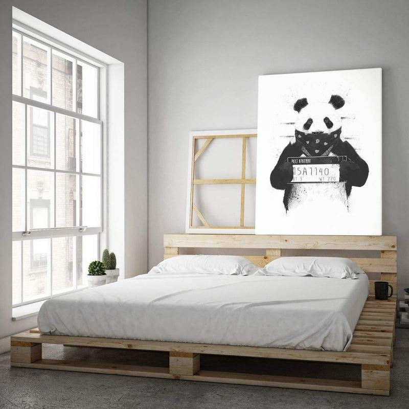 Bad Panda - Mockup mit Hintergrund - Hustling Sharks
