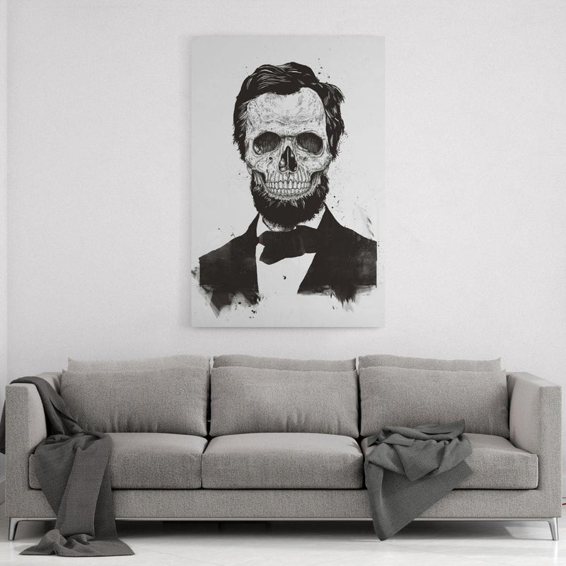 Dead Lincoln b/w - Mockup mit Hintergrund - Hustling Sharks