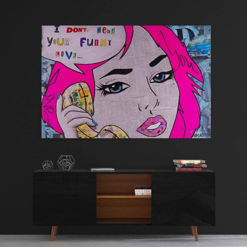 FUNNY LOVE - Mockup mit Hintergrund - Hustling Sharks