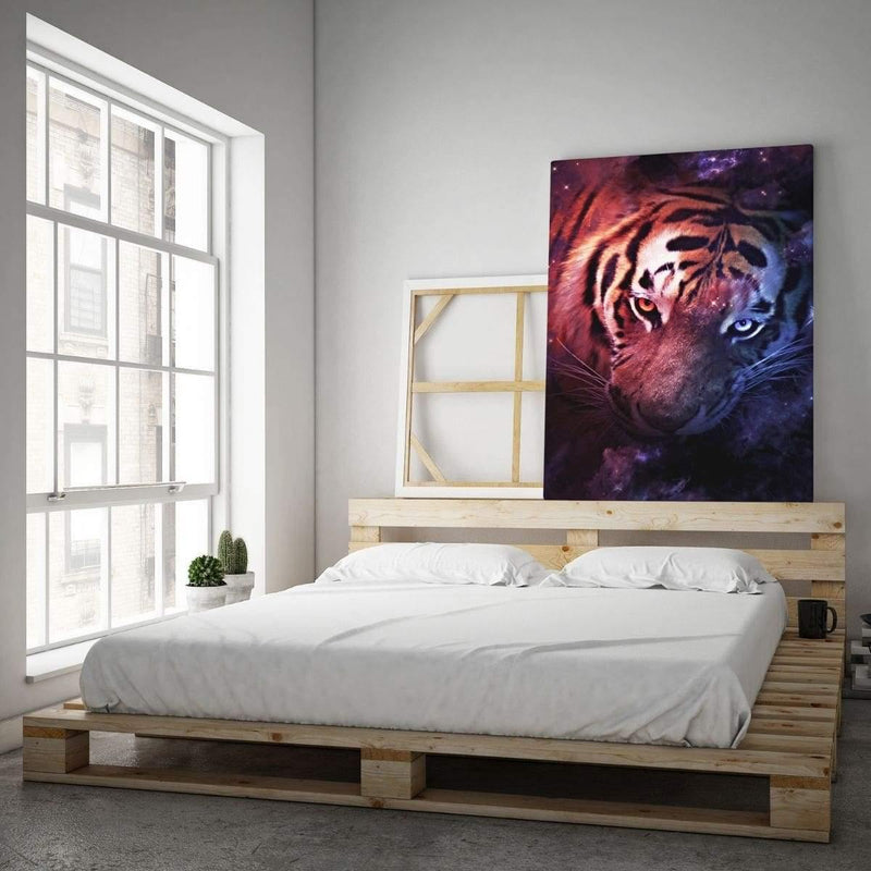 Lighted Tiger - Mockup mit Hintergrund - Hustling Sharks