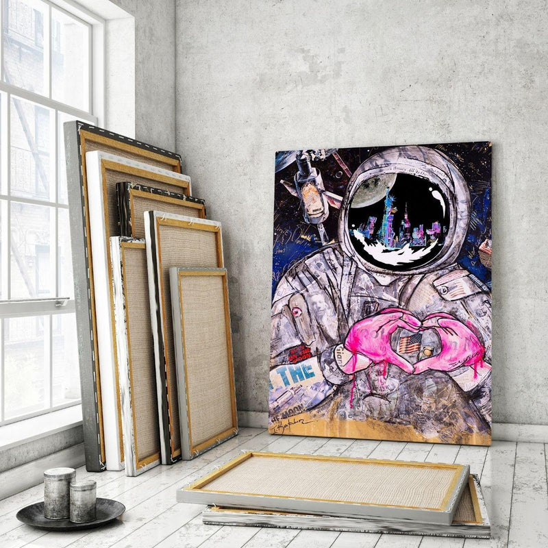 OVER THE MOON - Mockup mit Hintergrund - Hustling Sharks