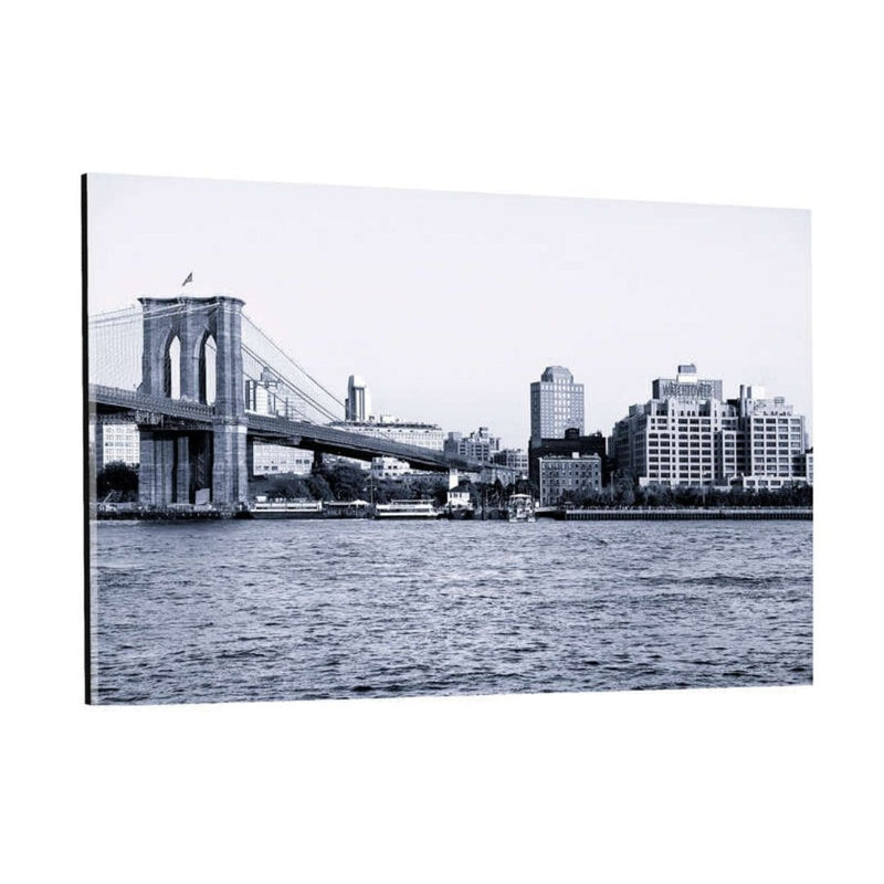 Plexiglasbild - New York City - Brooklyn Bridge - Hustling Sharks