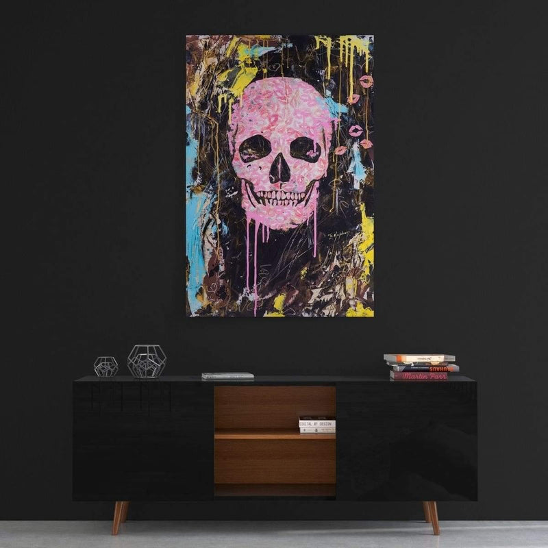 SKULL KISS - Mockup mit Hintergrund - Hustling Sharks