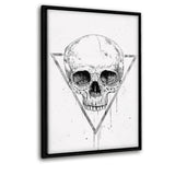 Skull In A Triangle #1 - Leinwandbild mit Schattenfuge "schwarz" - Hustling Sharks
