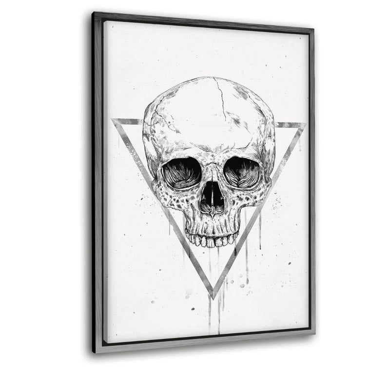 Skull In A Triangle #1 - Leinwandbild mit Schattenfuge "silber" - Hustling Sharks