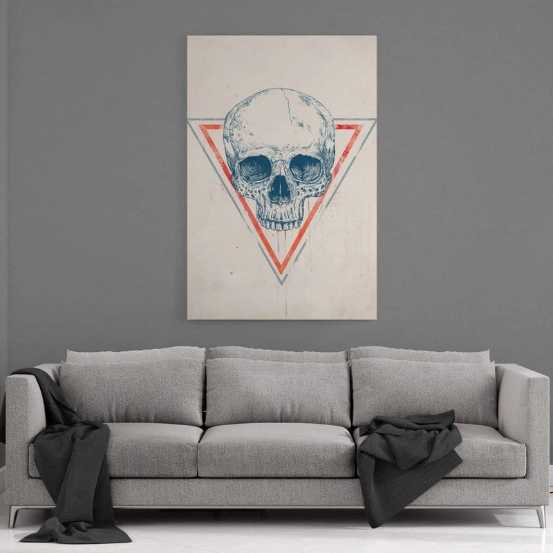 Skull In A Triangle #3 - Mockup mit Hintergrund - Hustling Sharks