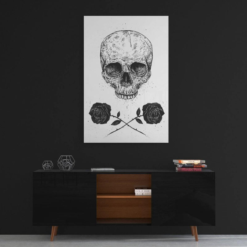Skull N Roses - Mockup mit Hintergrund - Hustling Sharks