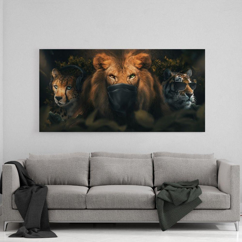 The Three Animals - Mockup mit Hintergrund - Hustling Sharks